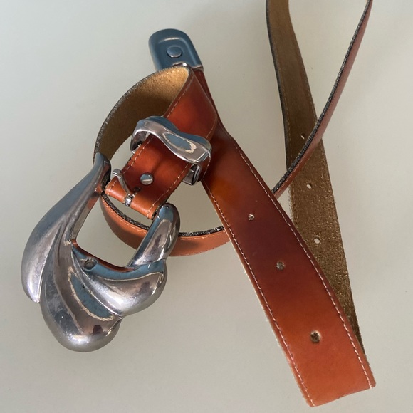 Vintage Tan Leather Western Belt - Picture 5 of 8